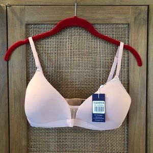 NWT Medium Pepper Feel Good Wirefree Bra in Sienna.